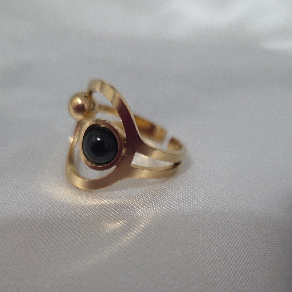 18k Gold Plated Elegant Gold and Black Ring